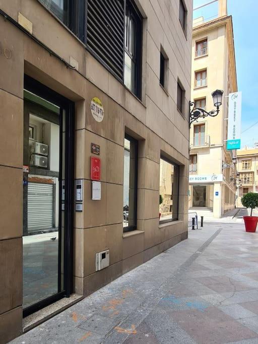 La Puerta Del Mar - Alicante Buitenkant foto